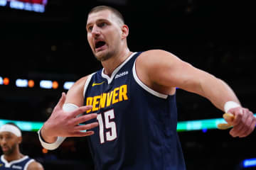 “長期欠場初体験”のヨキッチは復帰後の自分に不安？ナゲッツ指揮官は「そういう気持ちになるのは理解している」＜DUNKSHOOT＞