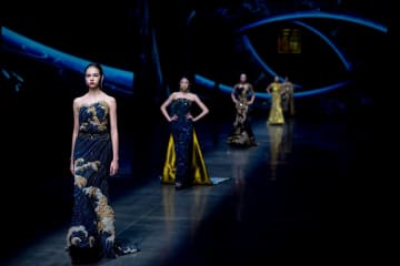 中国・ハルビンで国際ファッションウイーク開幕