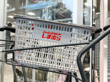 それどこの？→ なんと【しまむら】なんです！ 大人に似合う♡「おしゃれトップス」