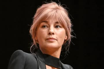 梅宮アンナ　父・辰夫さんの莫大な〝遺産〟相続にひと苦労…期待していた貸金庫の「中身」にア然