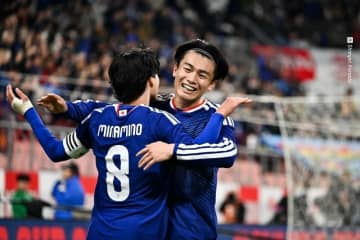 日本代表FW上田綺世の妻・由布菜月さんが第一子妊娠！　それぞれSNSで報告「お互い支え合って頑張っていきます」