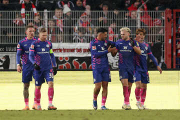 マインツ、一時は2点リードも終盤に痛恨の連続失点…佐野海舟の奮闘実らず今季2勝目を逃す