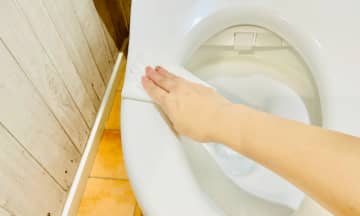 寒い朝は5分でOK！ラクに整う「トイレだけ掃除」のすすめ