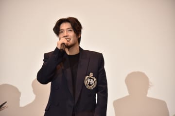 一緒に仕事をしてみたいのは、新垣結衣と星野源！？カン・ハヌル＆ユ・ヘジンが来日『YADANG／ヤダン』舞台挨拶