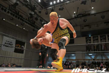 ターザン後藤の後継者が老害疑惑を払拭する王座防衛！インディー統一の頂上決戦は45歳と48歳のアラフィフ対決へ！