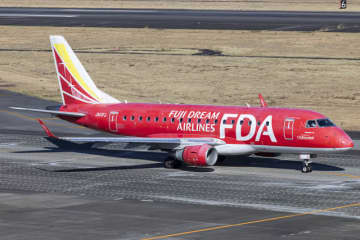 FDA、CA新制服手がけたコシノジュンコとのコラボグッズ第2弾発売！