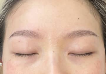 眉メイクのここが難しい！左右差が目立つお悩みを解決する簡単テク