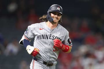 ド軍新戦力に「あれ？」　目を疑うファン続出…理由は“既視感”「戻って来るとは」