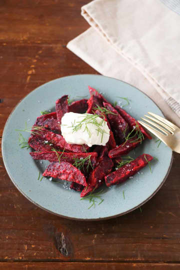 ビーツはこう食べるとおいしい！カリッ＆ほくほく「フライドビーツ」の作り方