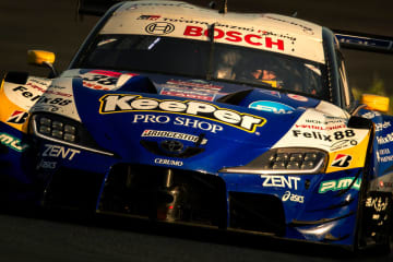 まさかの3連続無得点から劇的復活！ 2025シーズンを制した「流し撮りGP」年間チャンピオンの傑作レース写真を一挙公開