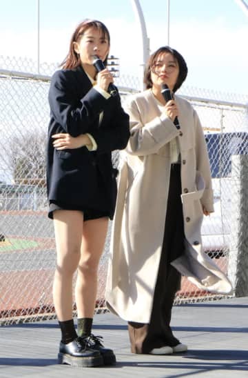 【伊勢崎オート・ＧＩシルクカップ】女子ボートレーサー・野田なづきと北村寧々がトークショー