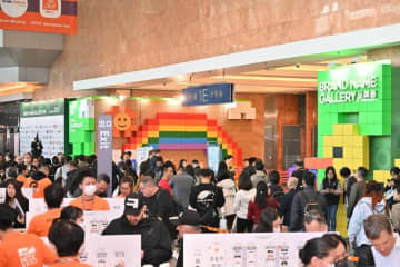 玩具・ベビー用品・文具フェアが開催