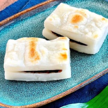 【正直これでよくない？】切り餅で挟んで焼くだけ！フライパンで焼きあんこ餅