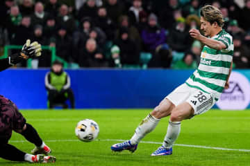 移籍噂で指揮官「彼を失いたくない」　28歳日本人が豪快弾…現地高評価「真の本能を発揮した」