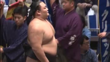 朝乃山、初場所初日は白星飾れず　約1年半ぶりの幕内復帰　欧勝海との対戦は物言いつく展開に【大相撲初場所初日結果】