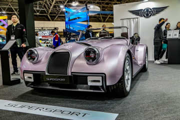【TAS 2026】モーガン スーパースポーツ：0-100km/h 3.8秒の「動く重要文化財」。2300万円で買うのは車か、それとも“時間”か？