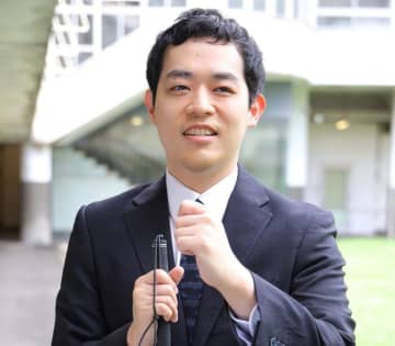 盲目の芸人･濱田祐太郎､少年時代の思い出「ポケモンゲームの画面が見えなくなっても､記憶したマップと音で遊んでいた」