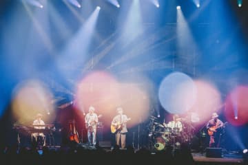 【ライブレポート】wacci、エモーショナルに駆け抜けた＜憧憬＞ツアーファイナル