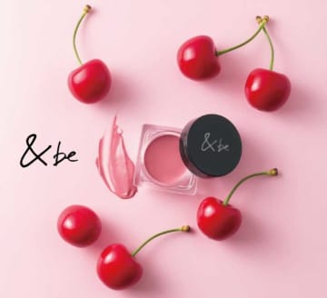 ＆beから限定色チーク登場♡大人の血色感を叶えるチェリーピンク