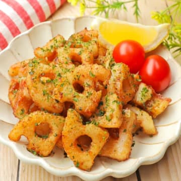 【れんこん、まだ煮物にしてる？】倍量で作らないと後悔する！家族がハマった主役おかずレシピ4選