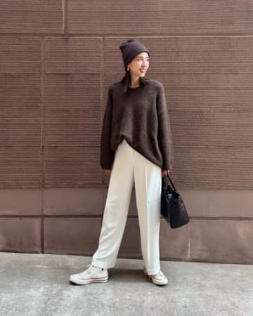 2025-2026冬の流行りは「ニット帽」！ 今押さえておくべきトレンドファッション【レディース】
