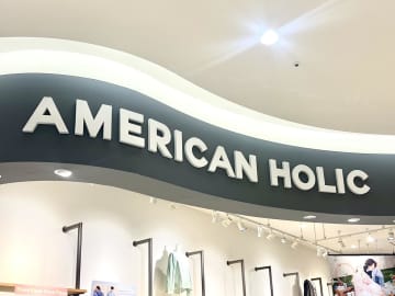 【上下AMERICAN HOLIC】がおしゃれ！ 大人が真似したい♡「サマ見えコーデ」