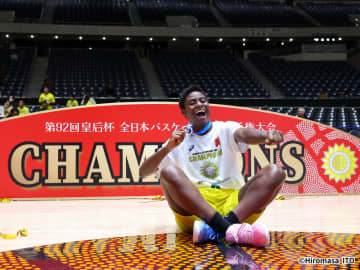 ENEOSを皇后杯優勝に導きMVP獲得の馬瓜エブリン…ラストイヤーの宮崎に優勝プレゼント「心から嬉しい」