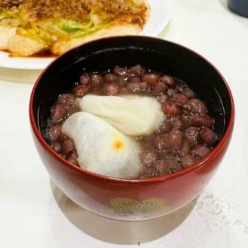 本日は鏡開き！あずきを煮てお正月飾りを片付けます。