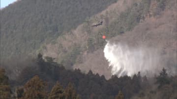 山梨の山火事 4日目も延焼中　火は住宅の約30メートルに迫る　77世帯145人に避難指示