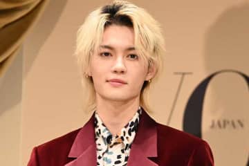 佐野勇斗「小学生の俺よずっと憧れてた車に乗れたぞ！」　ド迫力アメ車にネットも大興奮