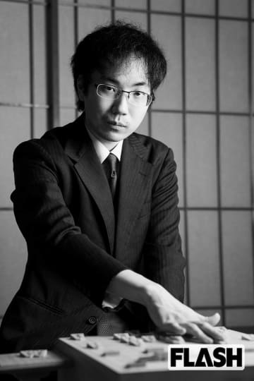杉本昌隆八段が「目覚ましい活躍」と絶賛！柵木幹太四段は院卒の遅咲き派、小学生時代に負かされたことも【第一人者が推す次世代スター】