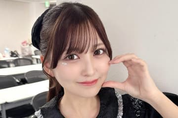 「ギャップ凄い」149cmの現役アイドル、173cm最年少メンバーとの身長差にファン仰天「頭一個分違うなー」「腰の位置が」