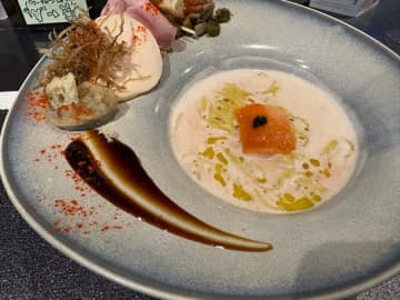 フレンチでラーメン？初めて！「サーモンヌードル ヨコハマ」【横浜駅】