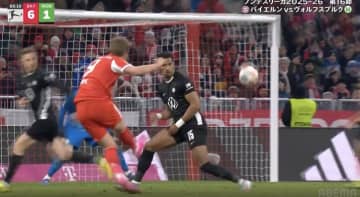 何してんだよ！ 成功確率5%の“衝撃ゴラッソ”「待て待てw」「ドン引きやわ」バイエルンFWケイン、“神様コース”を射抜く驚愕ゴール