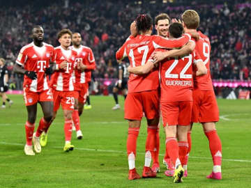 「ボコったなあ」「やりたい放題やん」新年初戦で“８－１圧勝”のバイエルンにファン驚嘆！ 敵将＆選手は唖然「とても失望している」「本当に恥ずかしい」