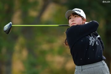 全米女子OP出場経験のあるルーキー・池羽陽向　超オーバースイングだけど“座る”動きでプレーンに戻していた！【ルーキースイング分析】