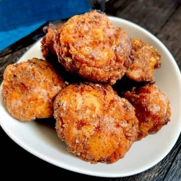 【鶏むね肉、全部こうして】冷蔵庫にある「まさかの食材」を入れるだけで普通の唐揚げよりうまい！簡単レシピ