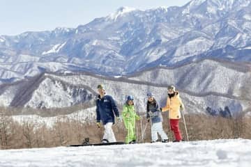 【オグナほたかスキー場】天然パウダースノー＆ロングクルージング＆キッズも楽しい好環境！ 今季は50周年イベント開催