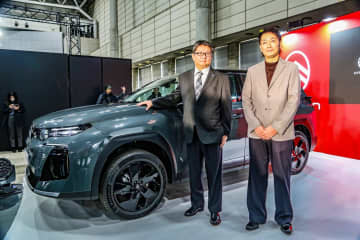 【TAS 2026】ステランティス：「魔法の絨毯」vs「ライオン」vs「動く彫刻」。フランスからの三本の矢が、オートサロンの喧騒を優雅に切り裂く