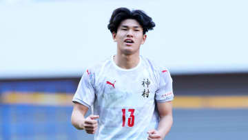 【高校サッカー】神村学園が前半2点リードで折り返し　日髙元が単独トップ7点目　勝てば悲願の初優勝