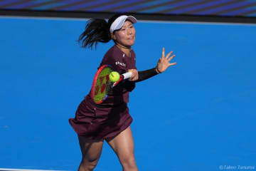 日比野菜緒、計5度のマッチポイント凌ぐ驚異の粘りも惜敗。世界116位タウンゼントにフルセットで屈する[全豪オープン予選]