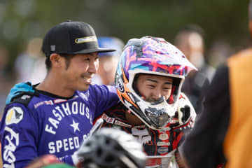 全日本モトクロス17歳初優勝の軌跡　吉田琉雲と小島監督が語る成長と未来