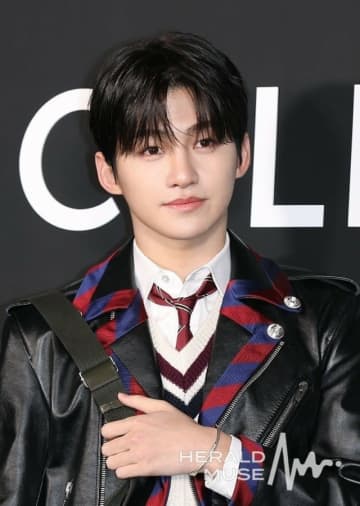 【全文】「TWS」ジフン、昨日(11日)父親が死去…闘病中に病状が急激に悪化