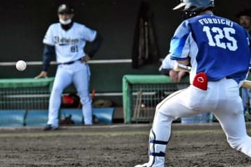 人的補償でベイスターズに移籍した選手といえば…