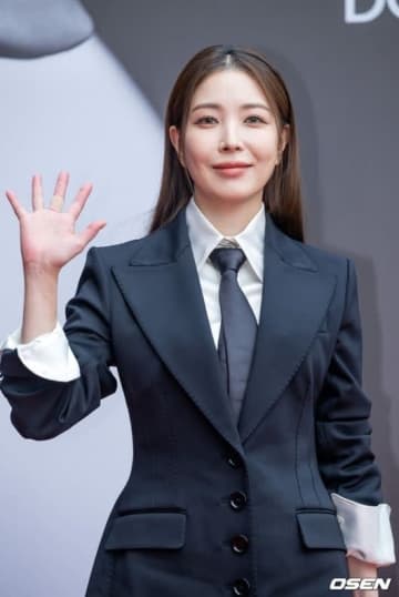 BoA、25年間所属したSMとの専属契約が終了「アジアの星としての歩みを今後も応援する」（公式）