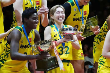 100万円MVP逃し「納得いってない」「返して」会場は爆笑　ジョークに透けた宮崎早織と盟友の絆