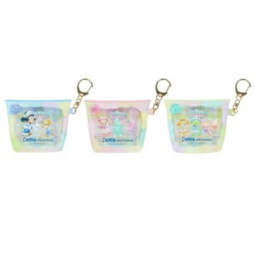 3種のミニポーチを合わせてダッフィー＆フレンズのストーリーが完成 20周年フィナーレグッズ