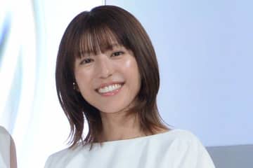 若槻千夏　「顔より大きな髪型で…」と〝盛り髪〟の成人式写真で新成人を祝う　実父もニッコリ