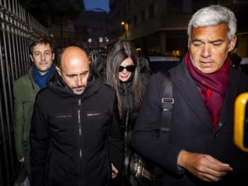 州検察、バー経営者を勾留　クラン・モンタナ火災で