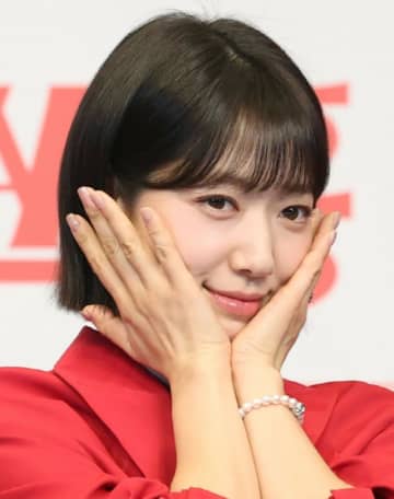 パク・シネ、「『Missホン』で20歳の演技はとてもプレッシャー。全国民が知っている」